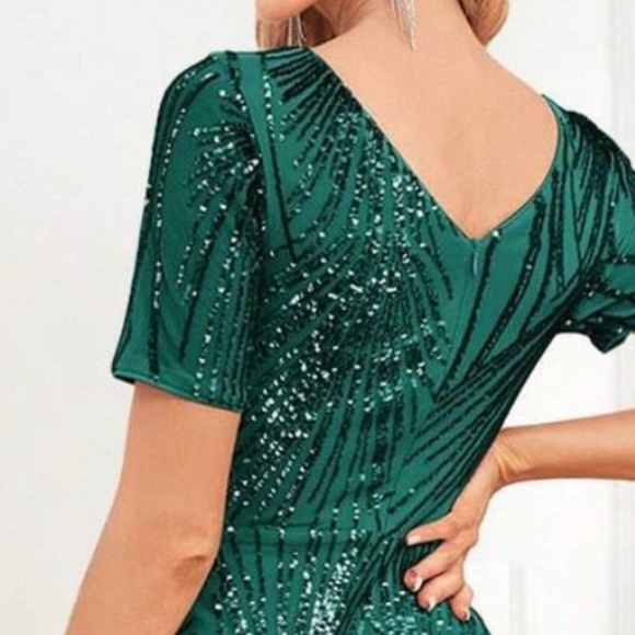 Luxe Green Sequin Mermaid Hem Party Evening Wedding Dress - Picture 3 of 3